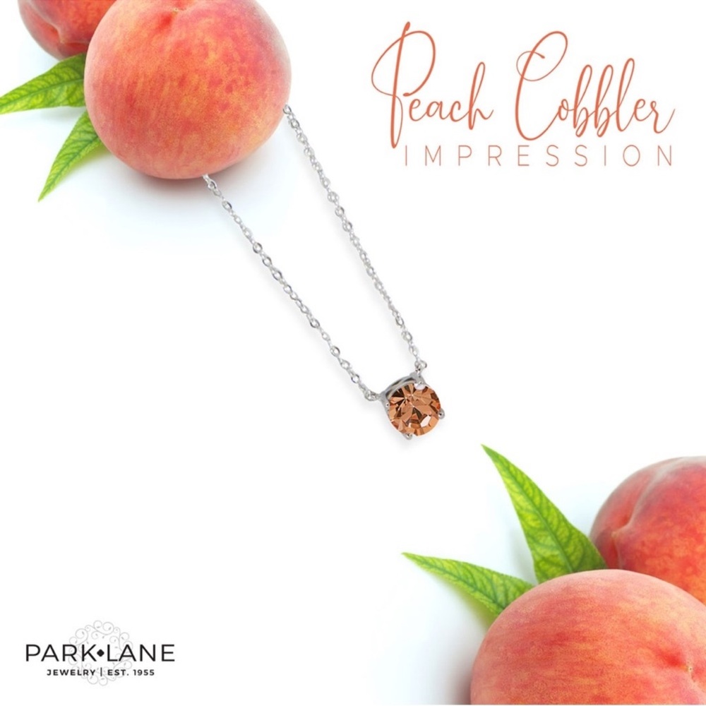NWOT PEACH COBBLER IMPRESSION NECKLACE